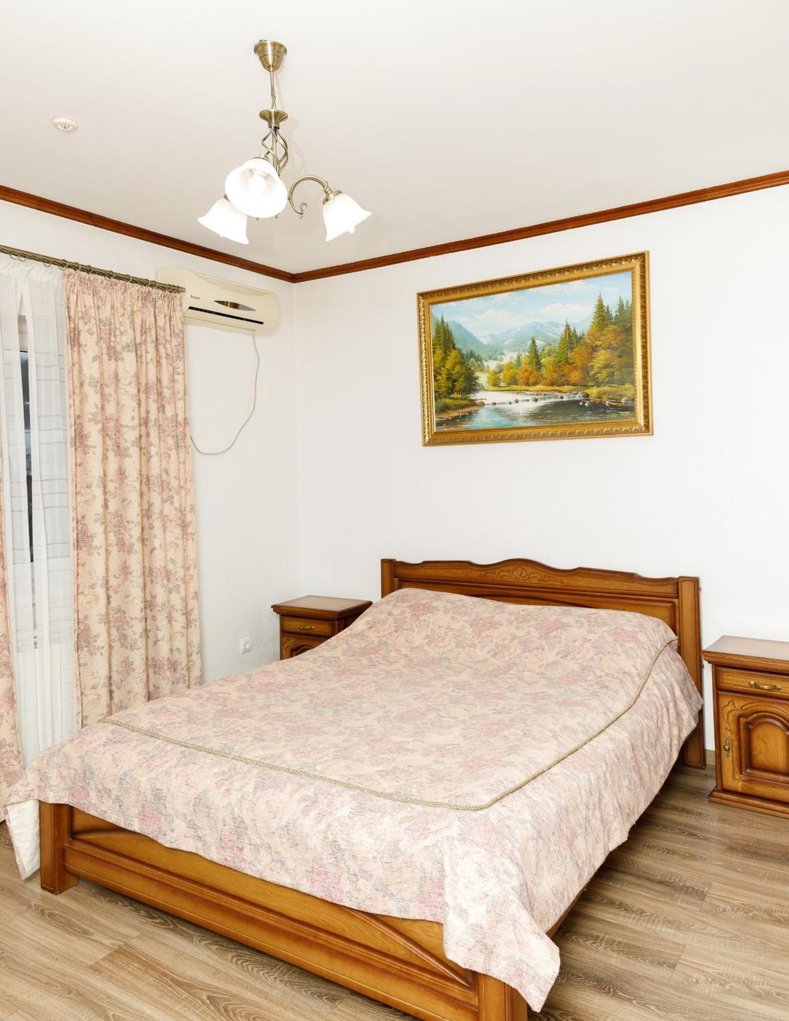 Hotel Gostyniy Dvir Synevir Synewyr Exterior foto